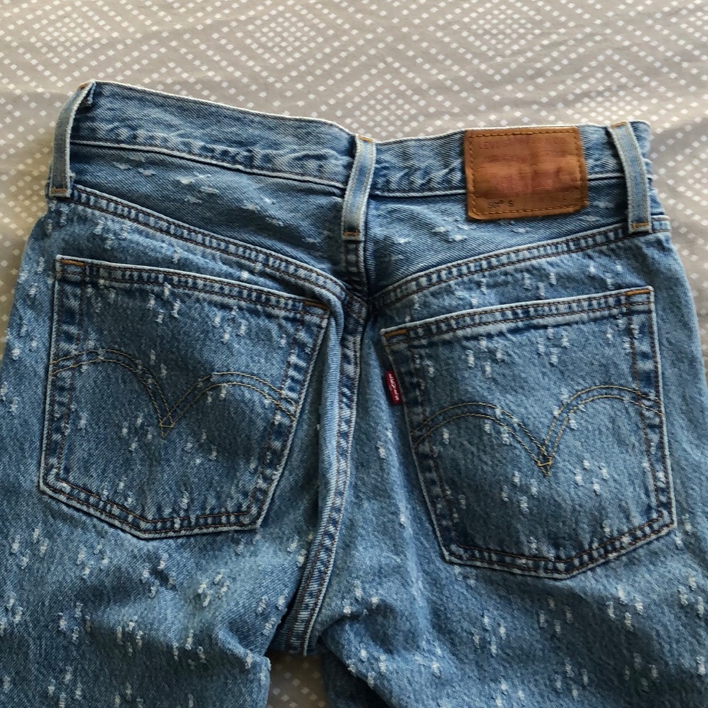 Levi Jeans - Picture 2 of 5